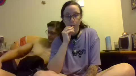Snapshot of blueeyedbeauty1995 chatting on 02.03.26 Blueeyedbeauty online show from 02.03.26