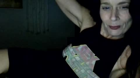 Snapshot of blueeyedlie chatting on 06.08.26 Blueeyedlie online show from 06.08.26