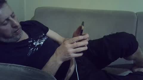 Snapshot of bluehot59 chatting on 03.04.25 blue online show from 03.04.25