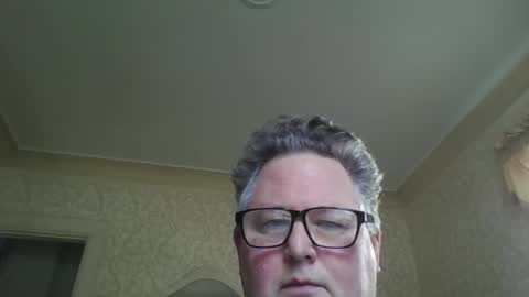 bluemoose70 online show from 10.26.25