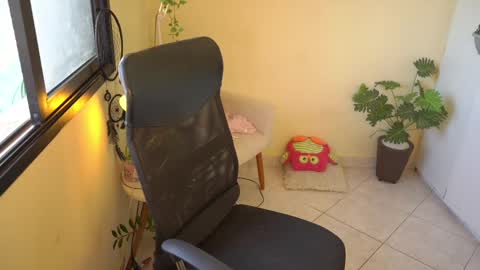 FLORAA online show from 02.27.25