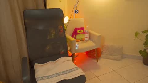 FLORAA online show from 09.20.25