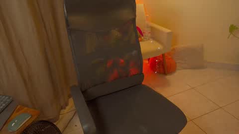 FLORAA online show from 09.28.25