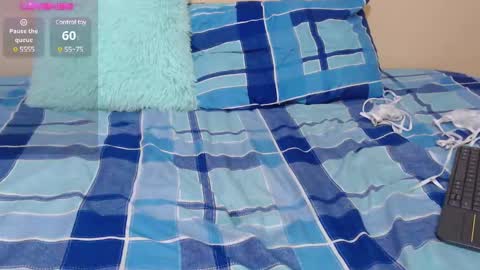 Violette 3 online show from 03.08.25