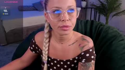 Kate online show from 07.23.26