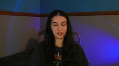 Snapshot of bluntbabe chatting on 01.01.25 Sasha online show from 01.01.25