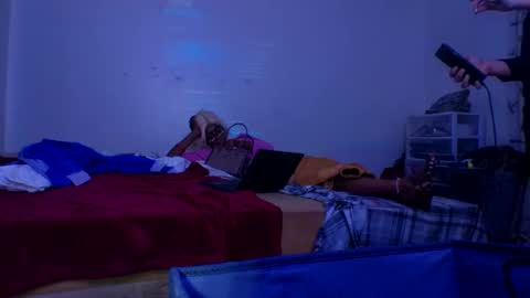 Snapshot of blushbitxh chatting on 01.10.25 BLUSHBITXH online show from 01.10.25