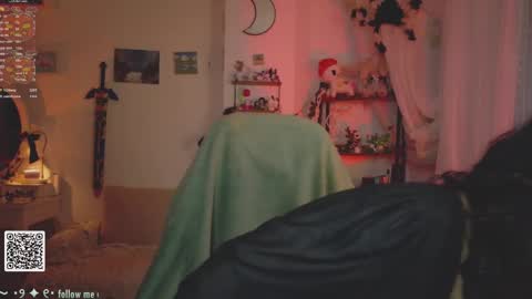 Snapshot of blushing_nymph chatting on 10.06.25   Im Nym  Justa nymph on twitter and IG online show from 10.06.25