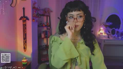 Snapshot of blushing_nymph chatting on 11.14.25 Im Nym Justa nymph on twitter and IG online show from 11.14.25