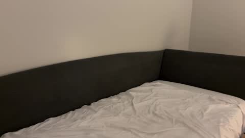 Snapshot of bluskyzz chatting on 02.20.25 BluSky online show from 02.20.25