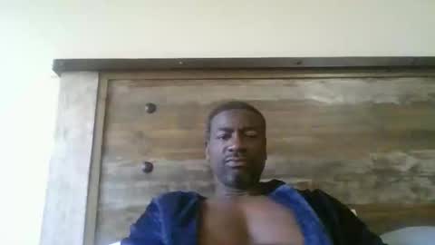 Snapshot of bluuthunder1914 chatting on 11.18.25 bluuthunder1914 online show from 11.18.25