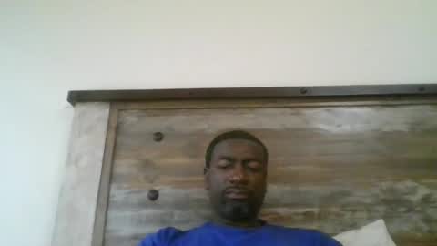 Snapshot of bluuthunder1914 chatting on 11.21.25 bluuthunder1914 online show from 11.21.25