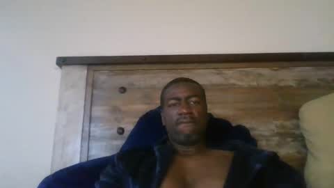 Snapshot of bluuthunder1914 chatting on 12.20.25 bluuthunder1914 online show from 12.20.25