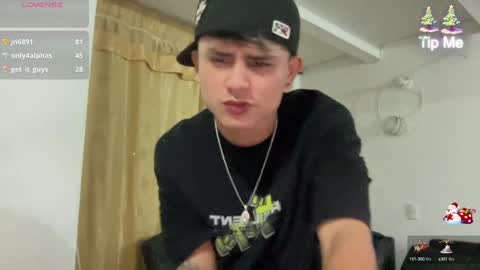 Snapshot of bob_pettersonn chatting on 12.02.24 Bob INDEPENDENT MODEL online show from 12.02.24