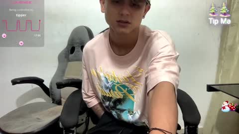 Snapshot of bob_pettersonn chatting on 12.08.24 Bob INDEPENDENT MODEL online show from 12.08.24