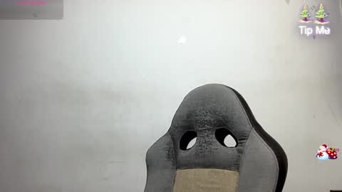 Snapshot of bob_pettersonn chatting on 12.14.24 Bob INDEPENDENT MODEL online show from 12.14.24