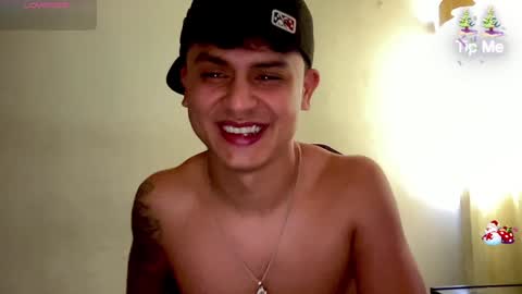 Snapshot of bob_pettersonn chatting on 12.21.24 Bob INDEPENDENT MODEL online show from 12.21.24