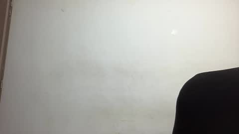 Snapshot of bob_pettersonn chatting on 12.29.24 Bob INDEPENDENT MODEL online show from 12.29.24