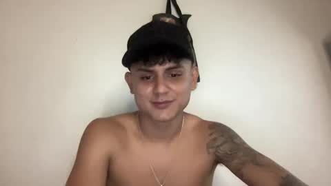 Snapshot of bob_pettersonn chatting on 03.10.25 Bob INDEPENDENT MODEL online show from 03.10.25