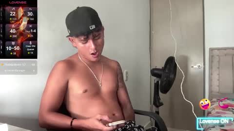 Snapshot of bob_pettersonn chatting on 11.21.25 Bob INDEPENDENT MODEL online show from 11.21.25