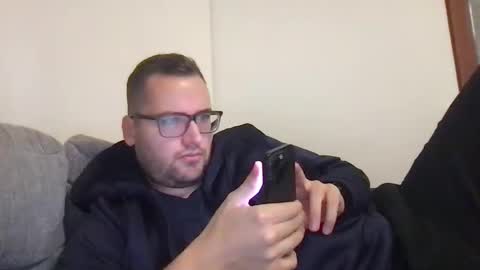 Snapshot of bobbele94 chatting on 01.08.25 bobbele94 online show from 01.08.25