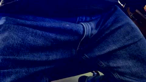 Snapshot of bobbie420_ chatting on 12.11.24 bobbie420_ online show from 12.11.24