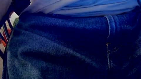 Snapshot of bobbie420_ chatting on 01.14.25 bobbie420_ online show from 01.14.25