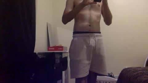 bobby_00x00 online show from 05.01.26