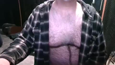 Snapshot of bobbyhill27b chatting on 03.12.25 BobbyHill27b online show from 03.12.25