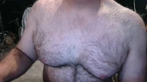 Snapshot of bobbyhill27b chatting on 10.19.25 BobbyHill27b online show from 10.19.25