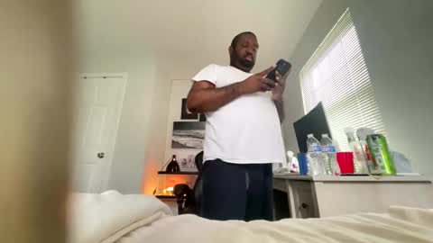 Luv bug  online show from 09.25.25