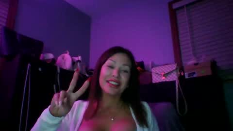 milf online show from 11.30.25