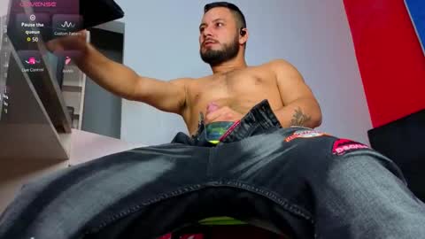 body xxx online show from 04.19.26