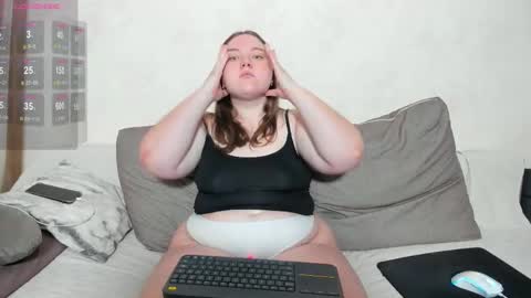 Snapshot of bodyana69 chatting on 03.05.25 bodyana GIRLS SOLO ACCOUNT cutie yana online show from 03.05.25