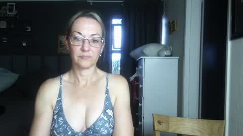 Ningifun couple online show from 12.12.24