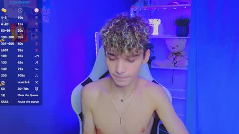 Snapshot of boicute chatting on 03.01.25 ALEXPVT IS OPEN online show from 03.01.25