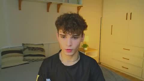 Snapshot of boicute chatting on 10.19.25 ALEXPVT IS OPEN online show from 10.19.25