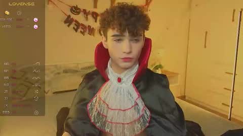 Snapshot of boicute chatting on 10.31.25 ALEXPVT IS OPEN online show from 10.31.25