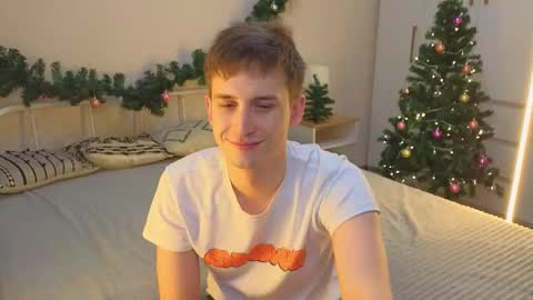 ALEXPVT IS OPEN online show from 12.19.25