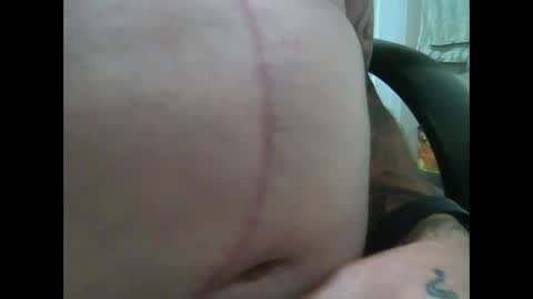 Snapshot of boltboy72 chatting on 10.20.25 boltboy72 online show from 10.20.25