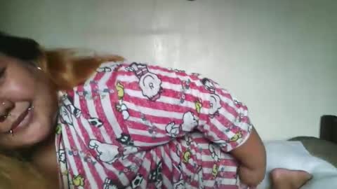 bombastic_darla online show from 10.26.25