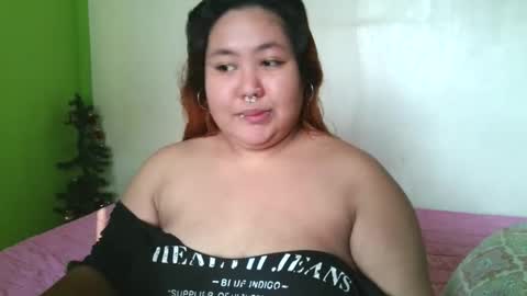 bombastic_darla online show from 11.24.25