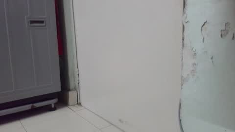 Snapshot of bombayfunk chatting on 03.27.26 . online show from 03.27.26