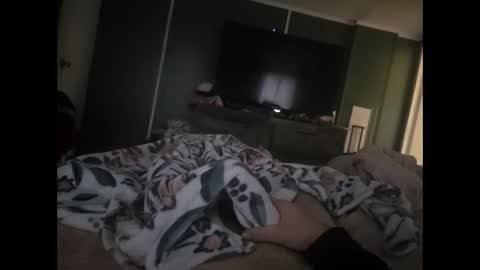 Snapshot of bombinshaman chatting on 12.29.24 bombinshaman online show from 12.29.24