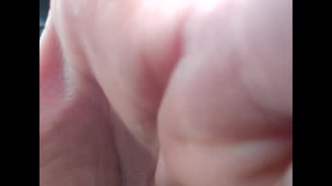 Snapshot of bombinshaman chatting on 02.18.25 bombinshaman online show from 02.18.25