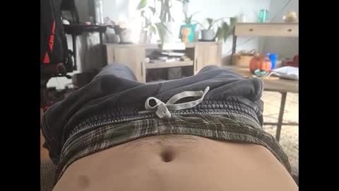 Snapshot of bombinshaman chatting on 02.20.25 bombinshaman online show from 02.20.25