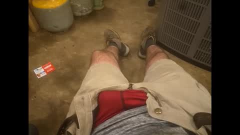 Snapshot of bombinshaman chatting on 09.15.25 bombinshaman online show from 09.15.25