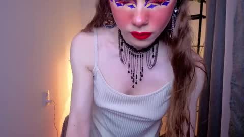 Karen online show from 04.21.26