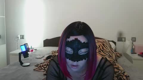 Lucy online show from 03.09.26