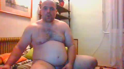 Snapshot of bondsuckslut chatting on 12.08.24 borntosuck online show from 12.08.24